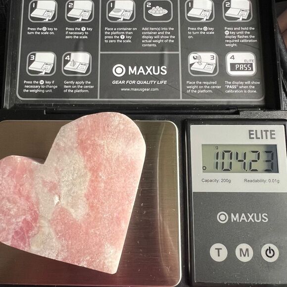 Pink Opal Heart Carving‎ (#8) - Picture 9 of 9